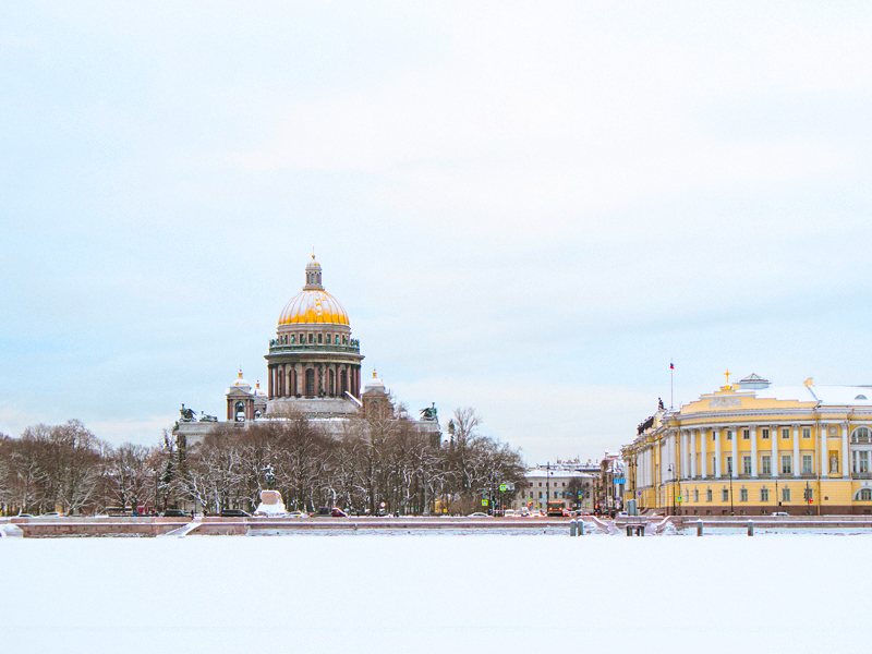 Праздничный Петербург с шампанским! (с ужином и концертной программой в банкетном зале «Подкова»)