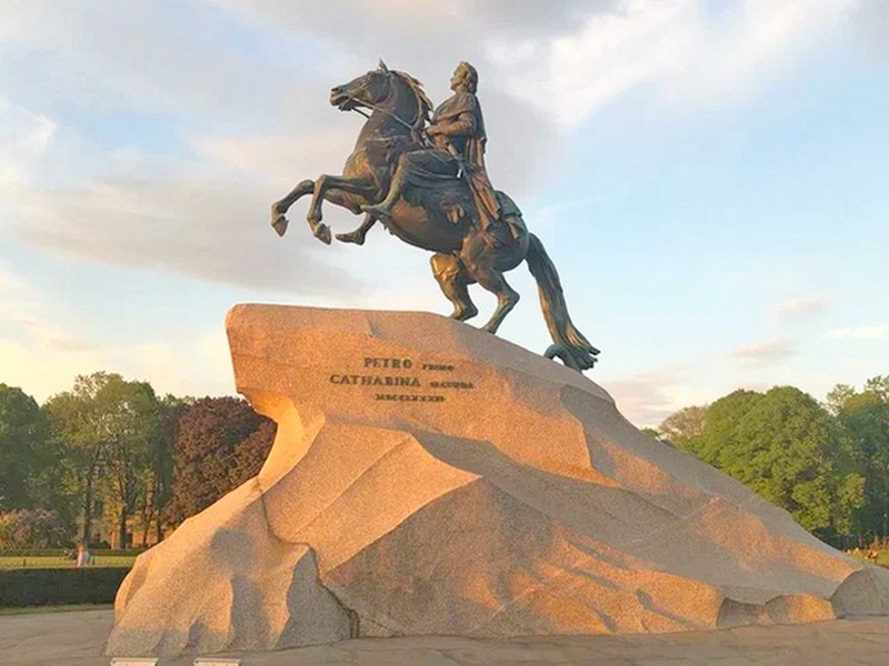 Люблю тебя, Петра творенье! (с ужином и концертной программой в банкетном зале «Подкова»)