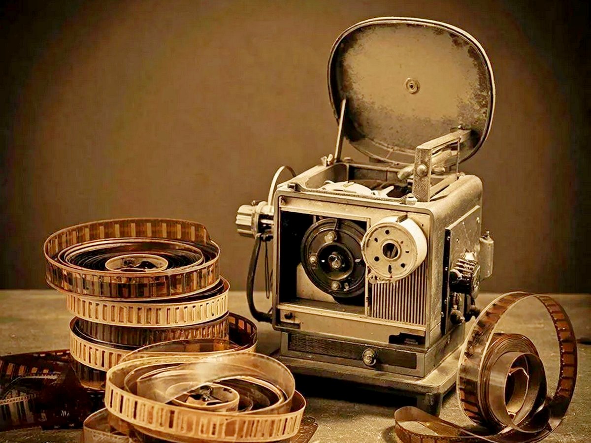 Новинка! Кино Петербурга (с кинопросмотром и викториной в баре Fish Fabrique)