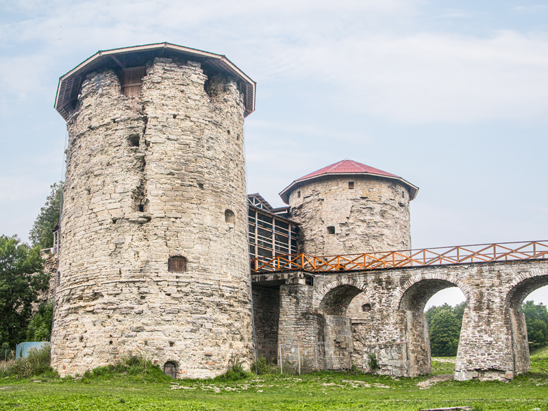 Чудеса Ижорской земли: путешествие в историю и сказку (с посещением Копорской крепости и Андерсенграда)