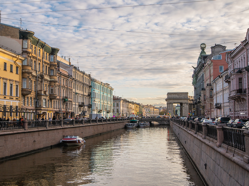 Набережные Санкт-Петербурга (с посещением обновленного музея «Петровская акватория» в Большом Гостином Дворе)