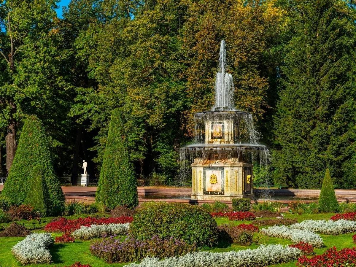 Новинка! Петровский Парадиз (с экскурсией по Нижнему парку Петергофа и посещением дворца Марли)