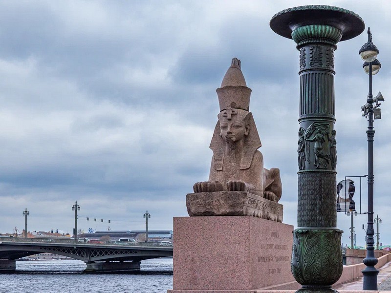 Загадочный Петербург (с ужином и концертной программой в банкетном зале «Подкова»)