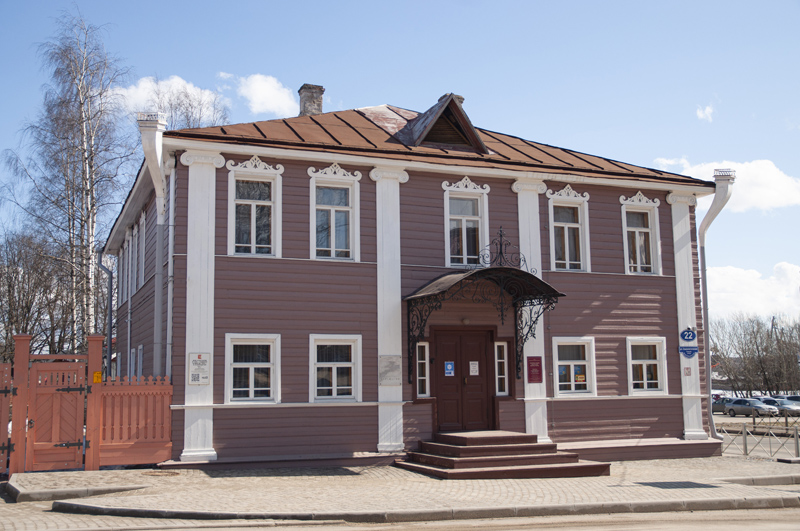 УСАДЬБА ВЕРЕЩАГИНЫХ