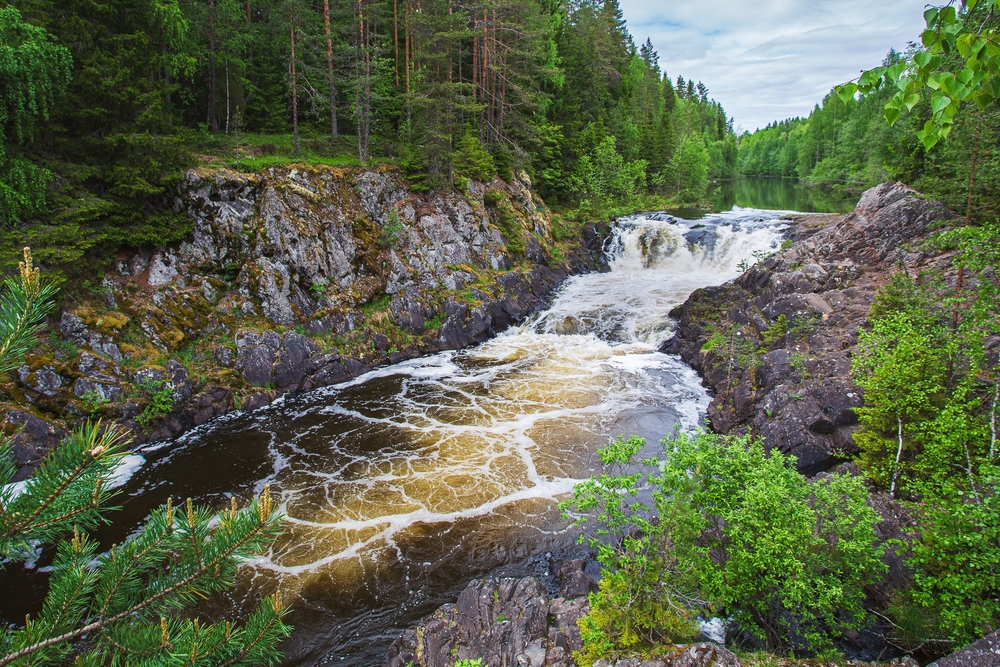 ВОДОПАД КИВАЧ