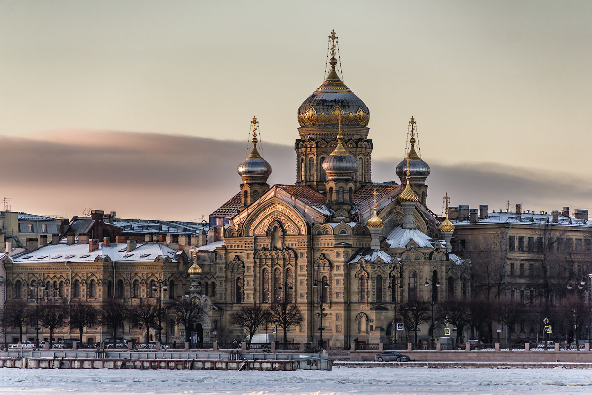 Успенская церковь на васильевском острове фото