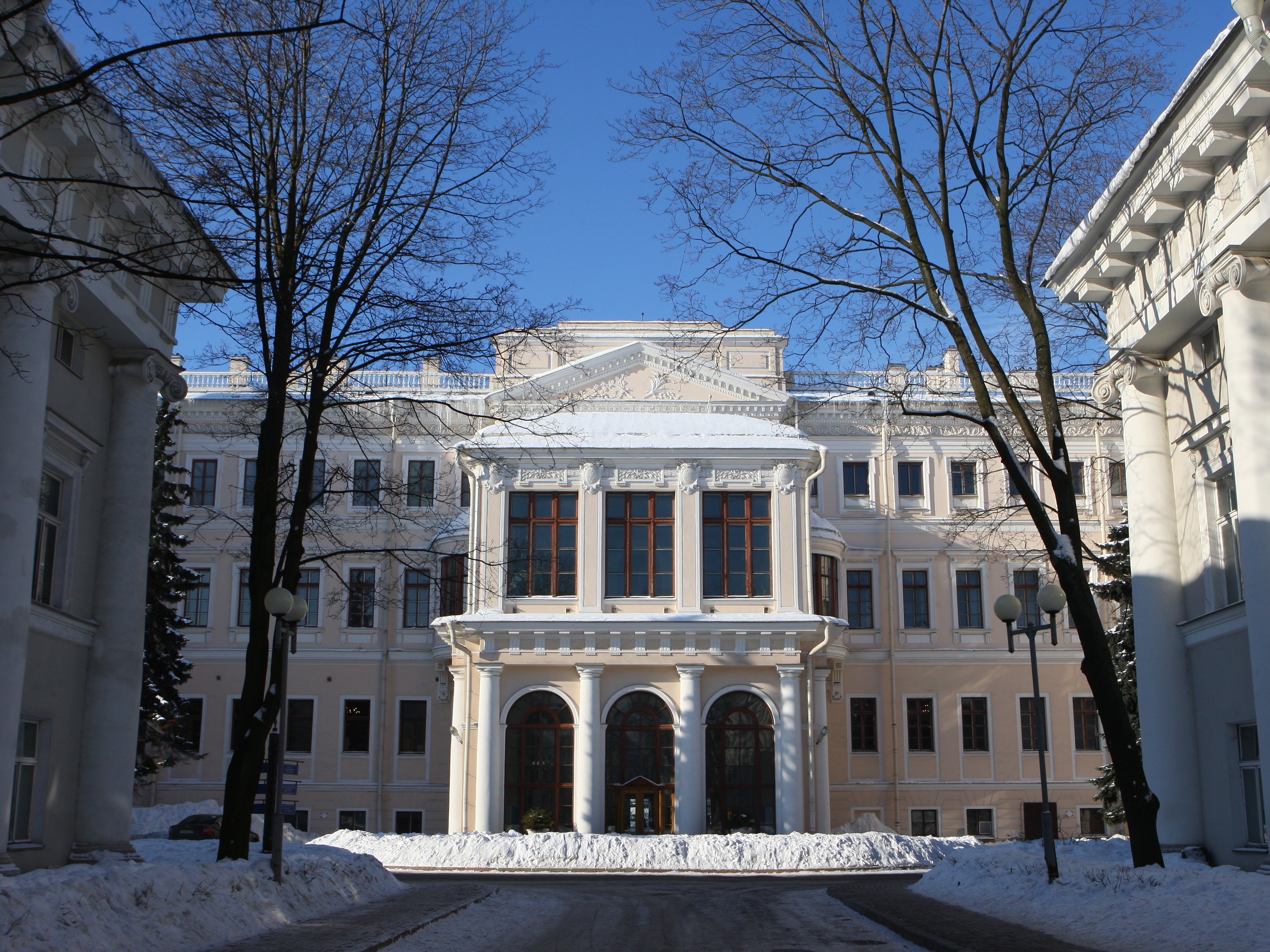 Первый дворец Невского