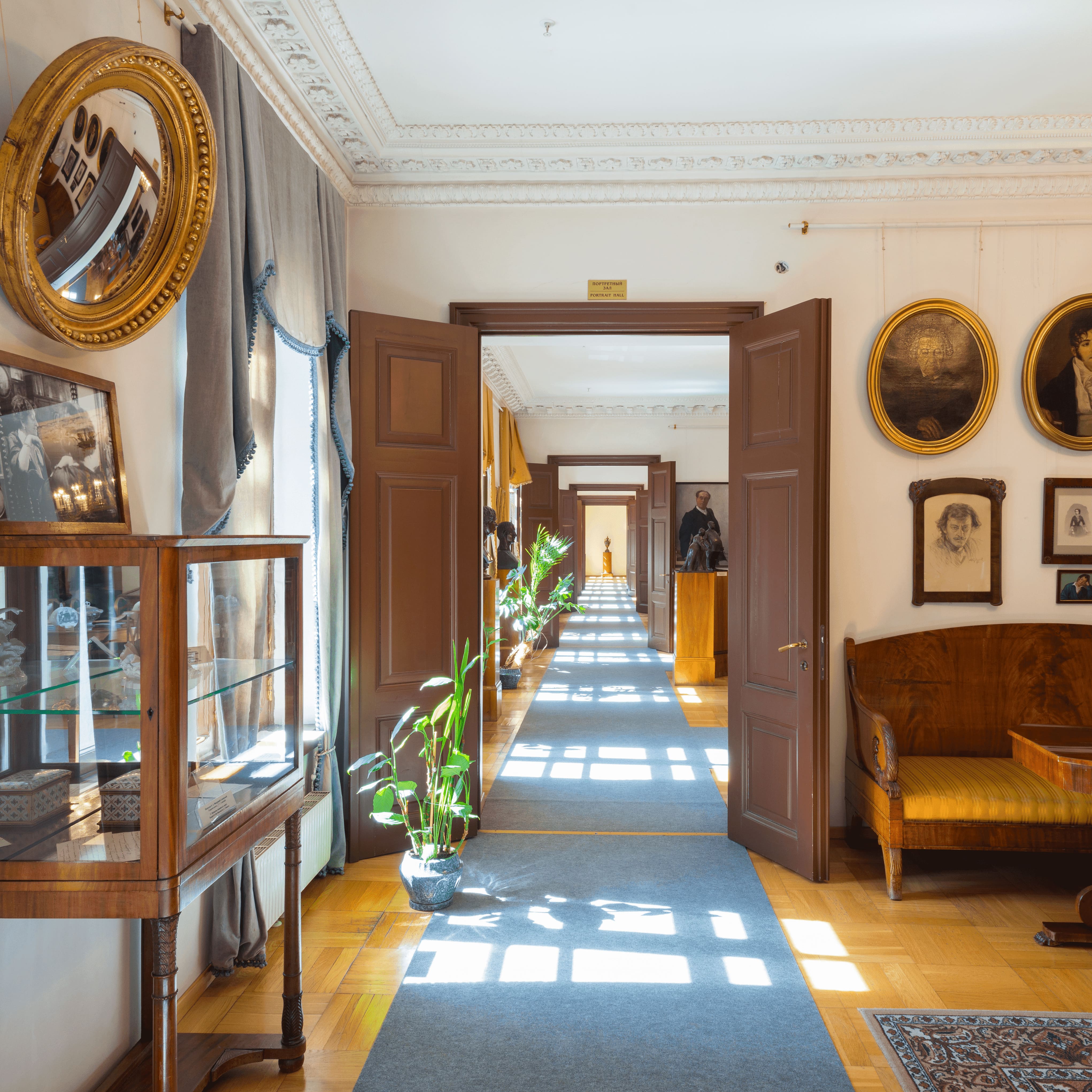 Обзорная экскурсия по Музею актёров Самойловых