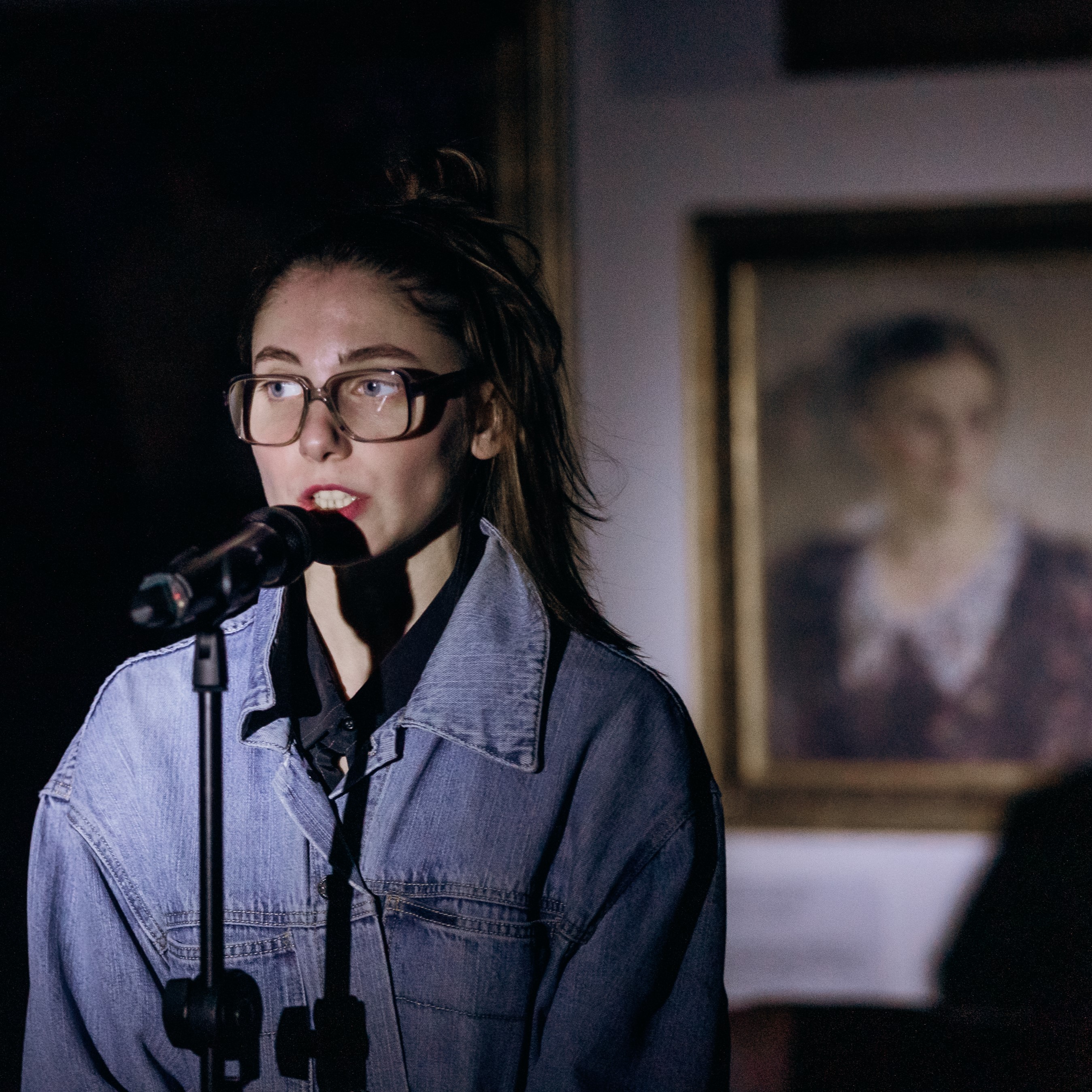 Спектакль «Выход в свет»