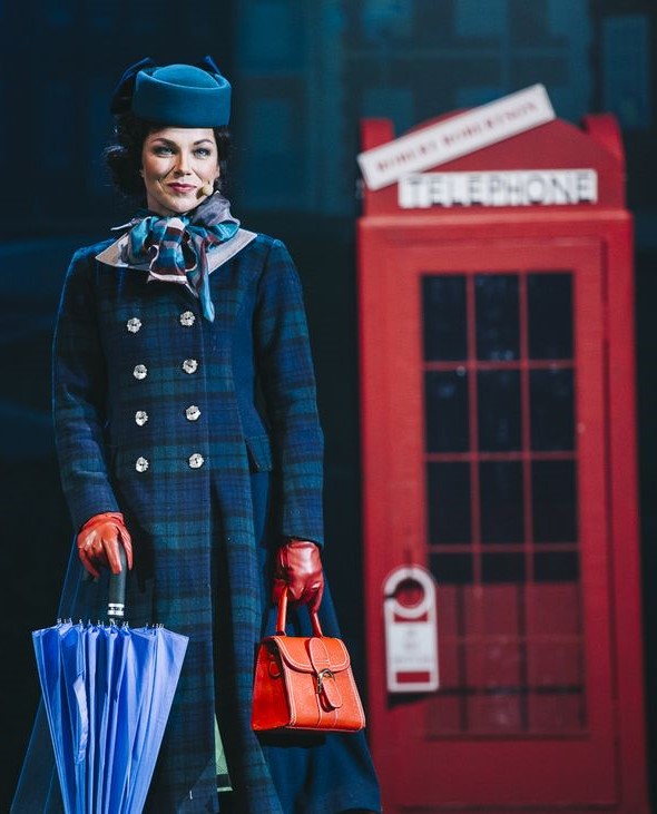 «Мэри Поппинс с нами!» (спектакль Театра Мюзик-холл)