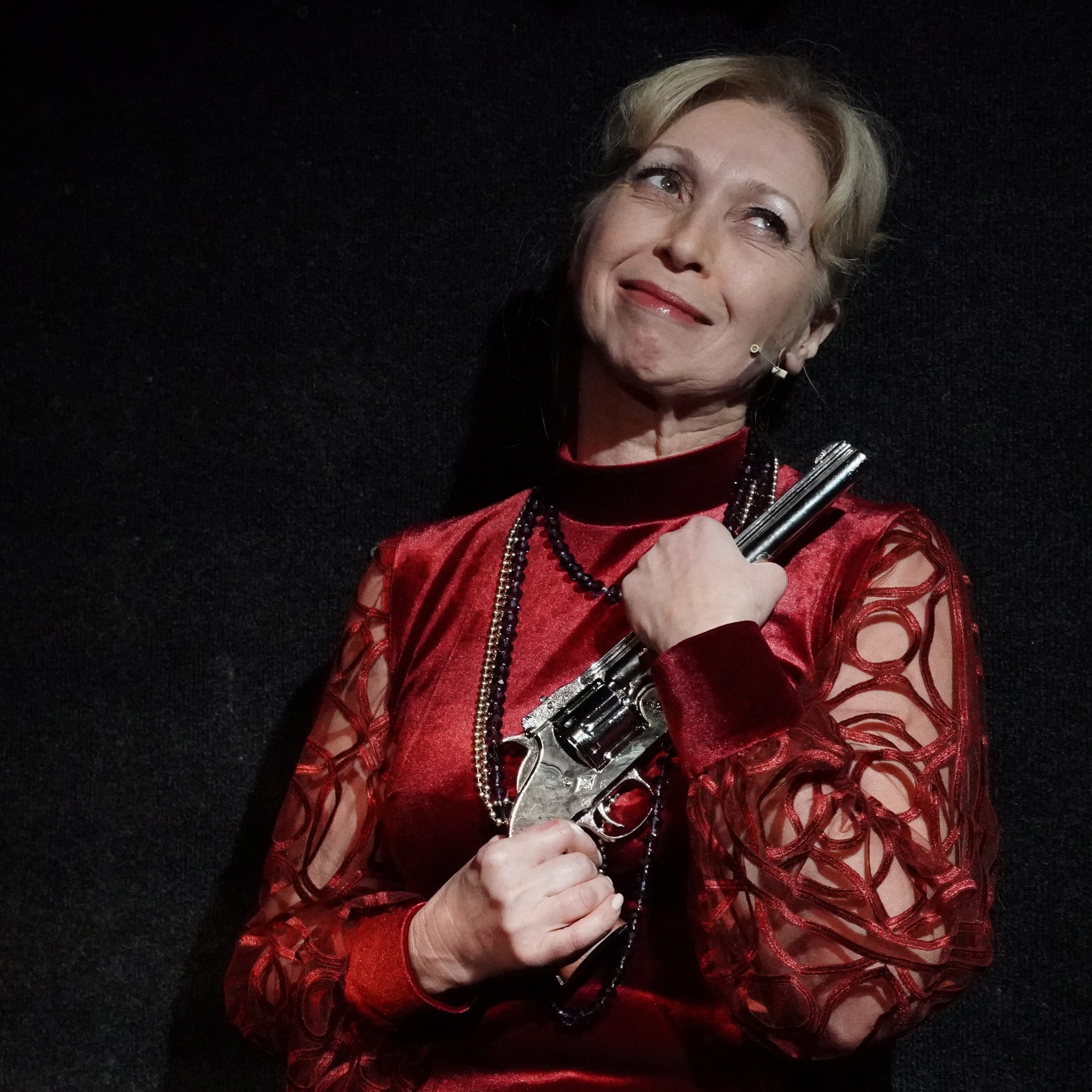 Спектакль «Смит и Вессон»