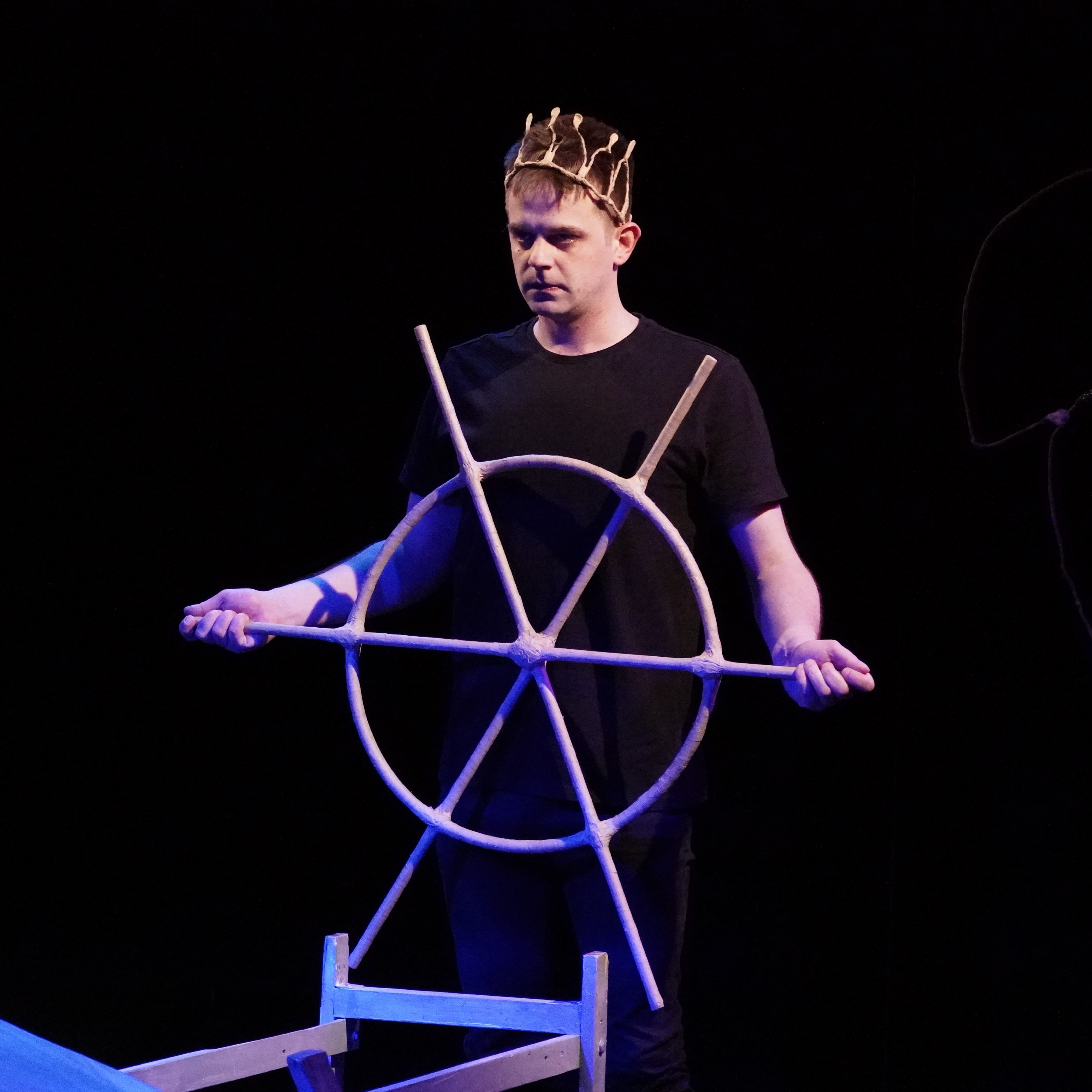 Спектакль "Научи меня летать"