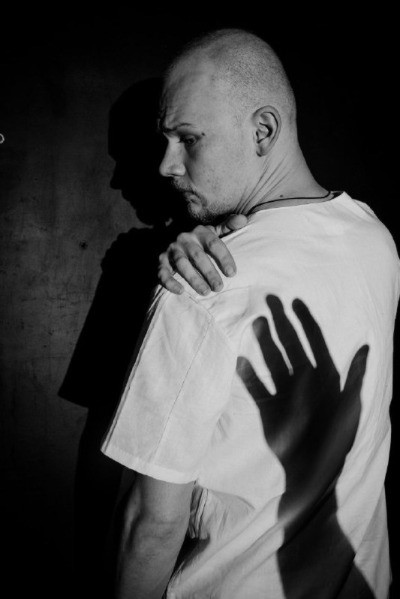 Спектакль "Человек маленький". По мотивам произведения «Красная корона» Михаила Булгакова.